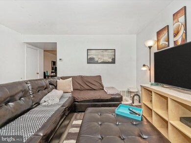 6436 Lincoln Ct, Glen Burnie, MD 21061 - photo 6