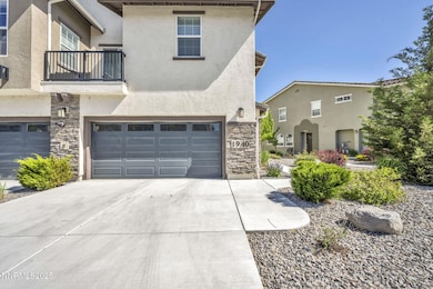 2-web-or-mls-1940-dark-horse-rd-unit-c