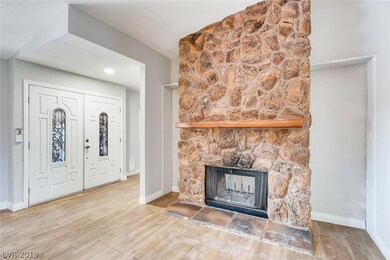 Entrance/Living Room