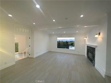 4969 Medina Dr, Woodland Hills, CA 91364 - photo 2