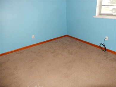 908 S Janelle Ave, Fayetteville, AR 72701 - photo 6