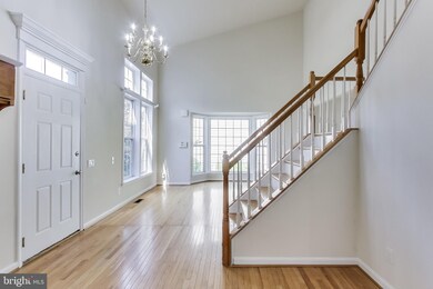 12517 Fox View Way, Reston, VA 20191 - photo 4