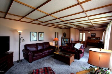 003living room
