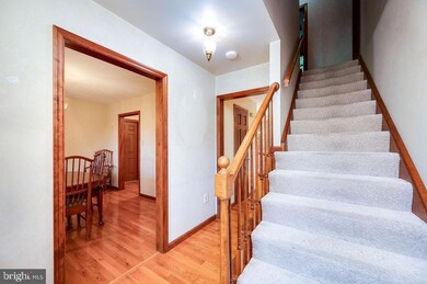 70 N Oneil St, Mohnton, PA 19540 - photo 5