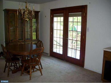 1785 Acorn Dr, Reading, PA 19608 - photo 7