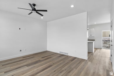 244 W Crescent Ln N unit 95, Tooele, UT 84074 - photo 5