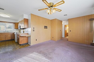 15 Oriole Ave, Albany, NY 12209 - photo 7