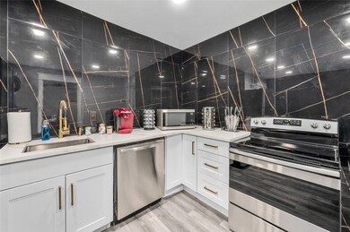 601 E 7th St unit 16, Houston, TX 77007 - photo 6