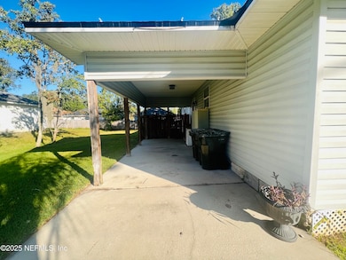 1508 Center St, Green Cove Springs, FL 32043 - photo 3