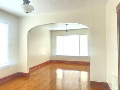 2158 N Hamlin Ave unit 2F, Chicago, IL 60647 - photo 2