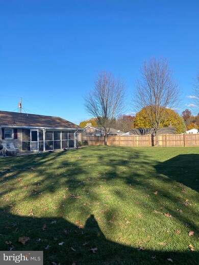13394 Meadowview Ave, Waynesboro, PA 17268 - photo 3