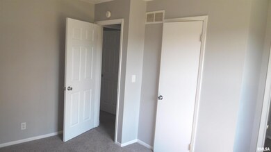 2625 W 55th St, Davenport, IA 52806 - photo 7