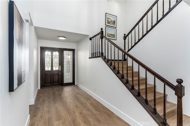 24412 Voltara Ct, Calabasas, CA 91302 - photo 4