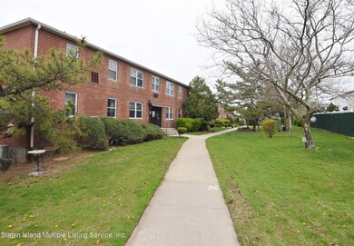 892 Armstrong Ave unit B3, Staten Island, NY 10308 - photo 3
