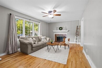 13220 Logan Ln, Lenexa, KS 66215 - photo 3