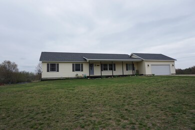 4460 Cloverville (2)