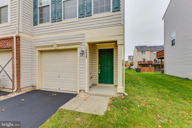15622 John Diskin Cir, Woodbridge, VA 22191 - photo 4
