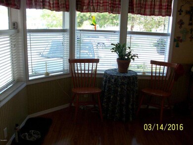 MORNING ROOM