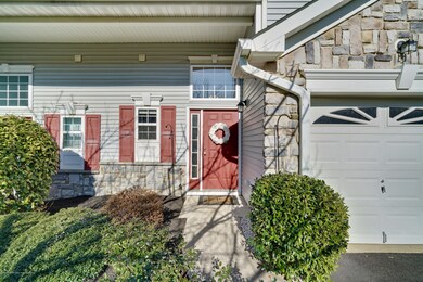 3 Capica Ct