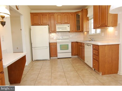 16 Pelican Place unit B16, West Deptford, NJ 08086 - photo 4
