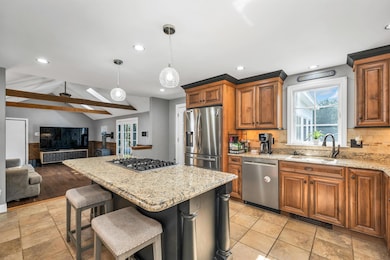 4 Washington St, Hudson, NH 03051 - photo 5