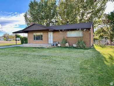605 N 300 E, Nephi, UT 84648 - photo 2