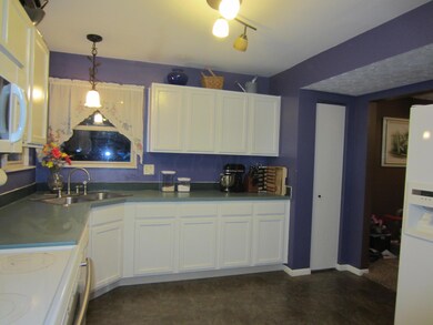 Bluffton Court 003
