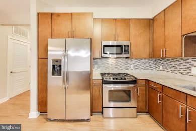 8005 13th St unit 311, Silver Spring, MD 20910 - photo 7