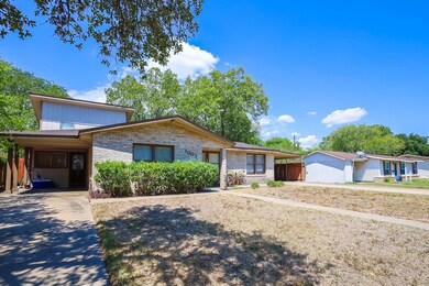 1003 E Inez St, Beeville, TX 78102 - photo 2