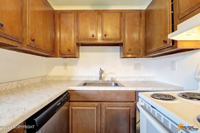 1462 W 26th Ave unit 17, Anchorage, AK 99503 - photo 7