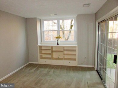 13 Friendswood Ct unit A, Baltimore, MD 21209 - photo 5