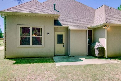 531 Mitchell Ryan, Wake Village, TX 75501 - photo 6