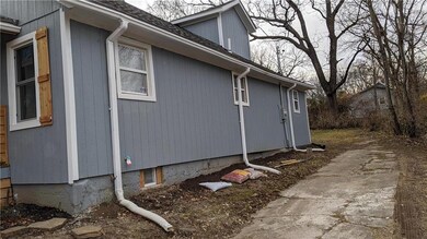 7008 Bellefontaine Ave, Kansas City, MO 64132 - photo 3