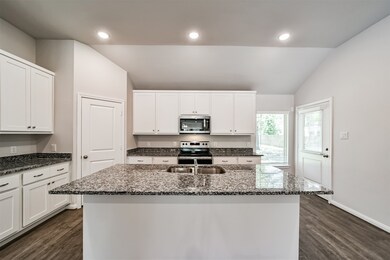 25806 Maplewood Dr, Spring, TX 77386 - photo 7