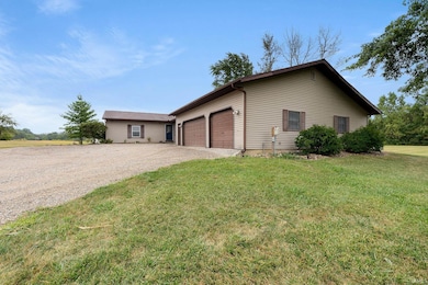 10225 N 100 W, Decatur, IN 46733 - photo 3