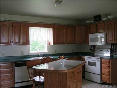 14458 Lakeshore Rd, Kent, NY 14477 - photo 6