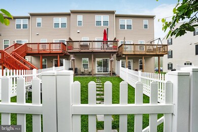 77 Creekside Ct, Falling Waters, WV 25419 - photo 4