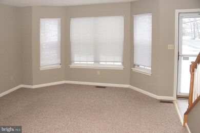 230 S Line St, Lansdale, PA 19446 - photo 4