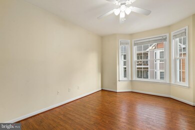 46606 Drysdale Terrace unit 203, Sterling, VA 20165 - photo 7
