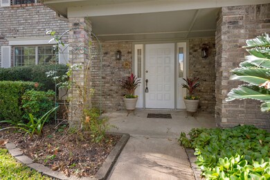 8307 Sparkling Springs Dr, Houston, TX 77095 - photo 2