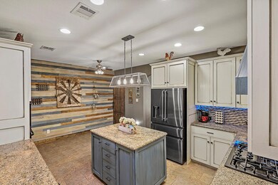 132 Cohiba Ct, Weatherford, TX 76085 - photo 6