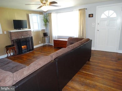 14891 Molly Pitcher Hwy, Greencastle, PA 17225 - photo 3