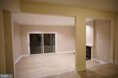 6317 Early Glow Ct, Columbia, MD 21045 - photo 6