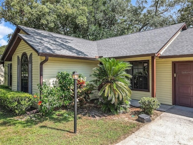 5830 Lullaby Ln, Orlando, FL 32810 - photo 3