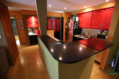 1623 Ashland Ave unit 3C, Des Plaines, IL 60016 - photo 6