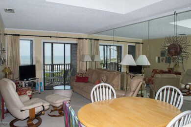2503 Ft MacOn Rd W unit 303-A Ibrc, Atlantic Beach, NC 28512 - photo 5