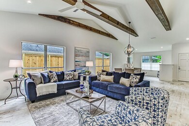 8073 Dickie Dr, Jacksonville, FL 32216 - photo 2