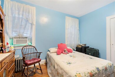 206 Livingston St, Elizabethport, NJ 07206 - photo 6