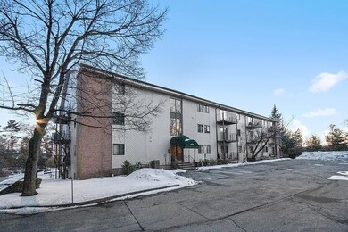 307A Amherst St unit 15, Nashua, NH 03063 - photo 2