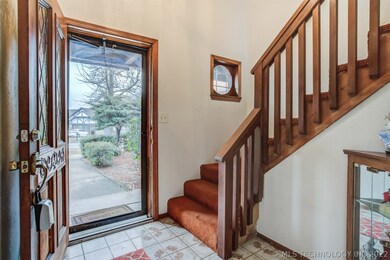 VIEW OF THE FRONT DOOR FROM THE HALL WAY